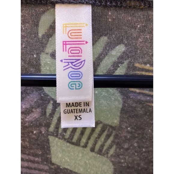 💕3/$30💕 LuLaRoe Perfect T Size XS - Picture 4 of 6